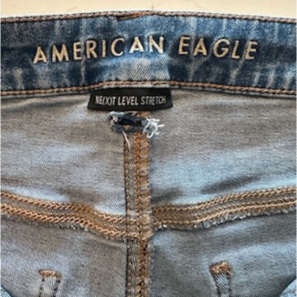 American Eagle- "Super High Rise Flare" Jeans- Size 10 - Picture 2 of 8